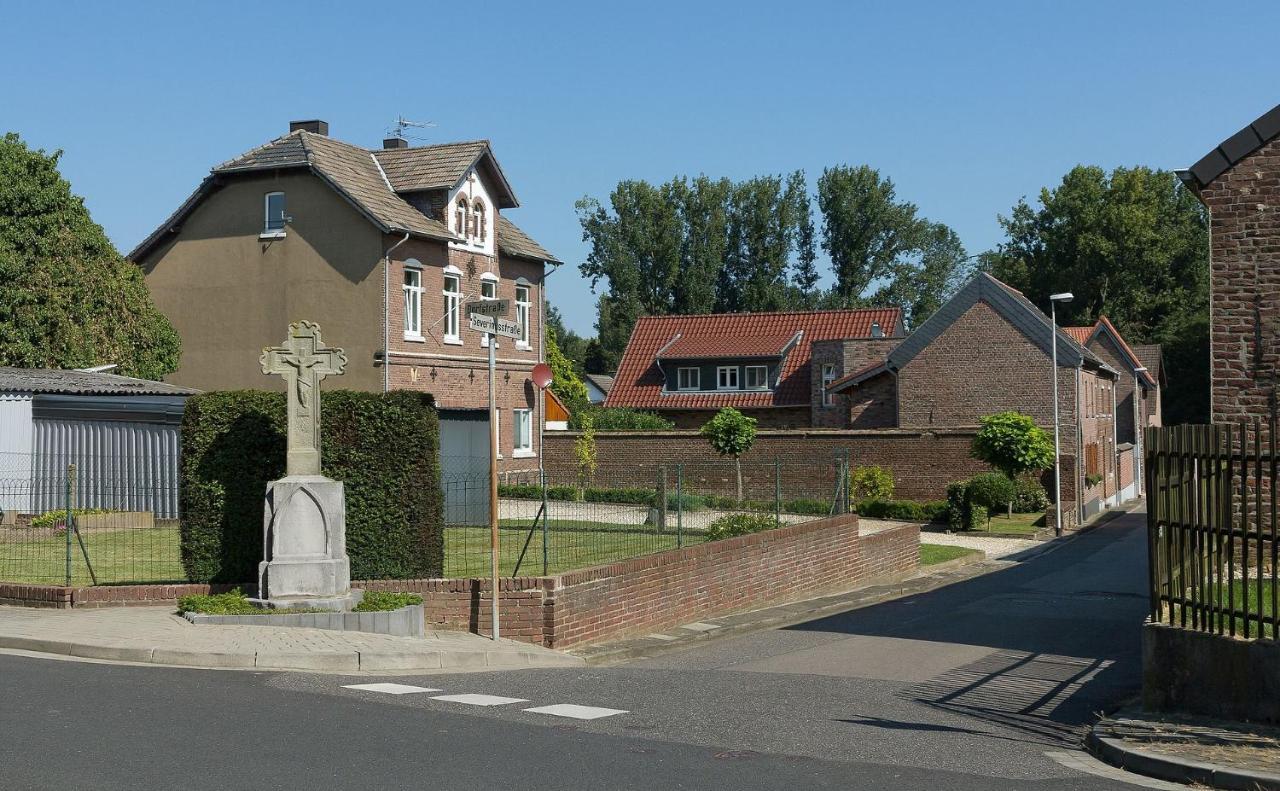 B&B 'T Wehrzien Selfkant Exterior photo